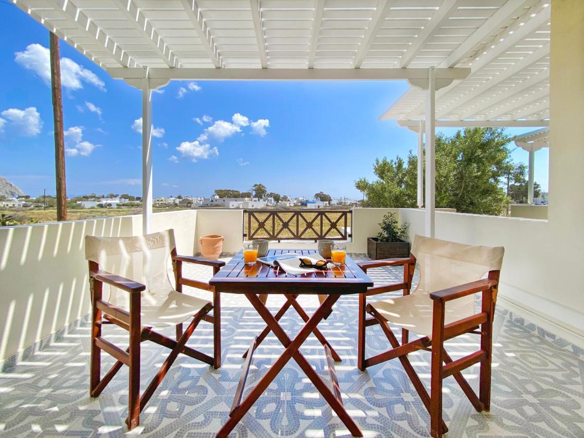 Almyra Villa Perissa  Exterior foto