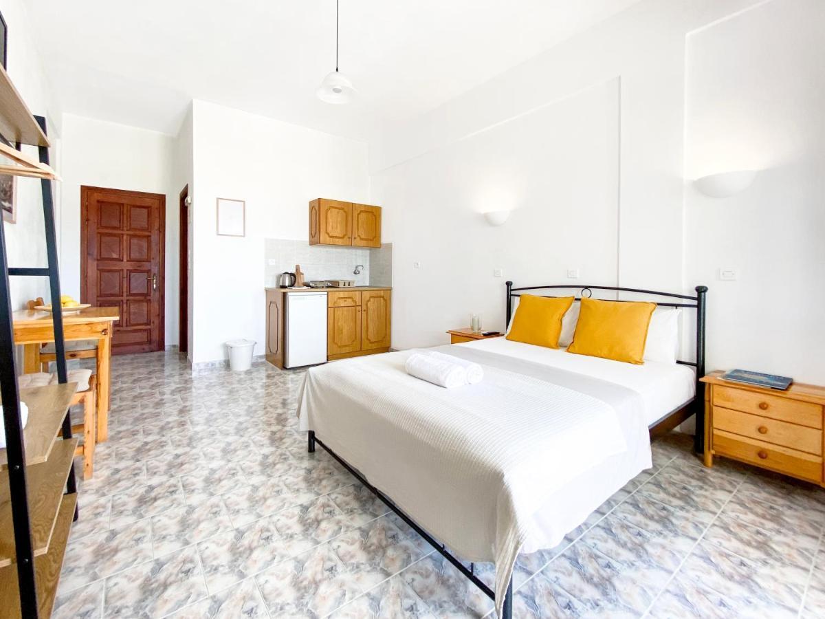 Almyra Villa Perissa  Exterior foto