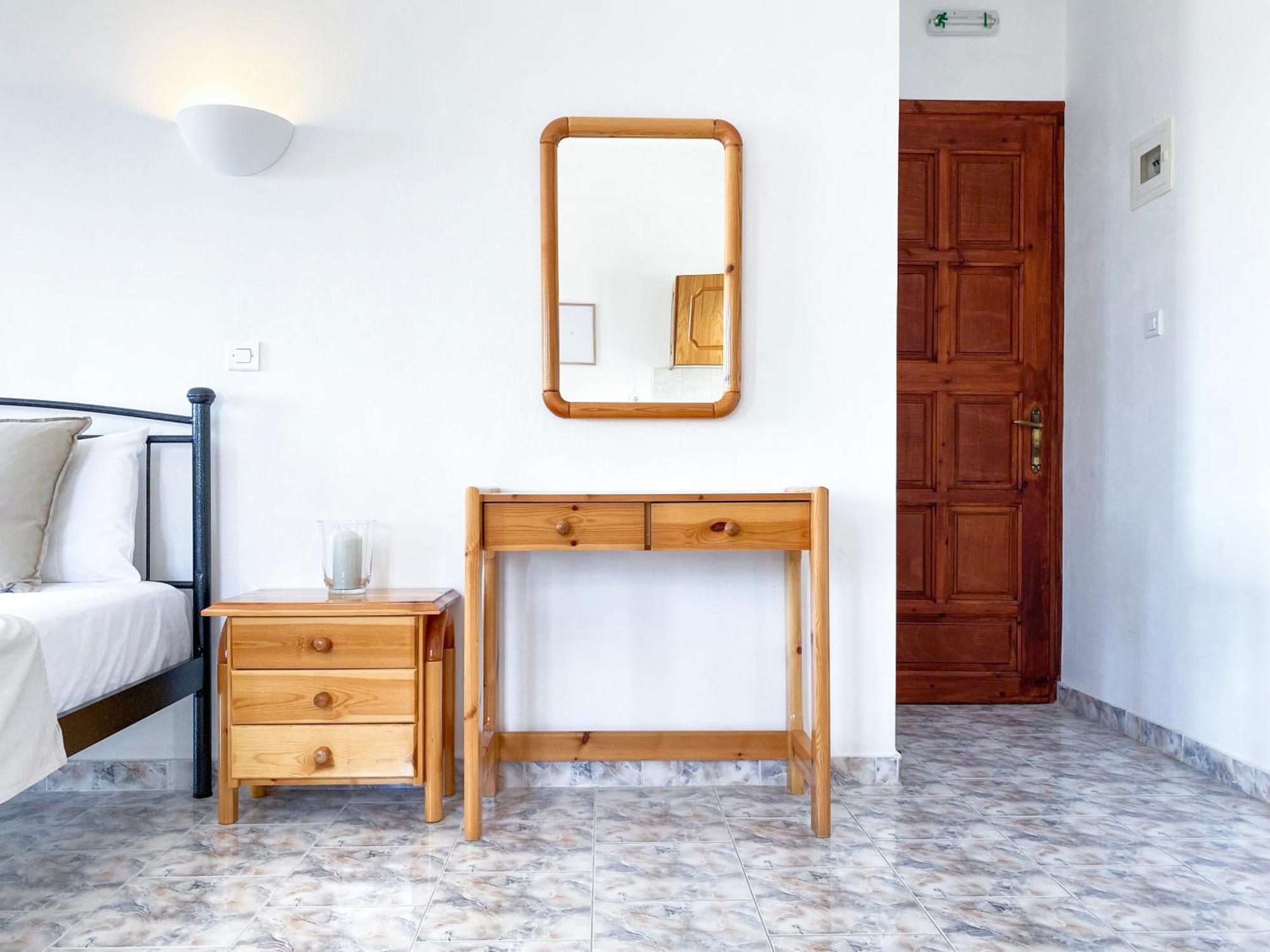 Almyra Villa Perissa  Zimmer foto